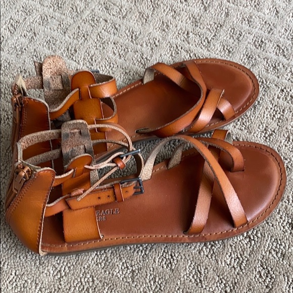 American Eagle Outfitters Shoes - American Eagle Brown Sandals